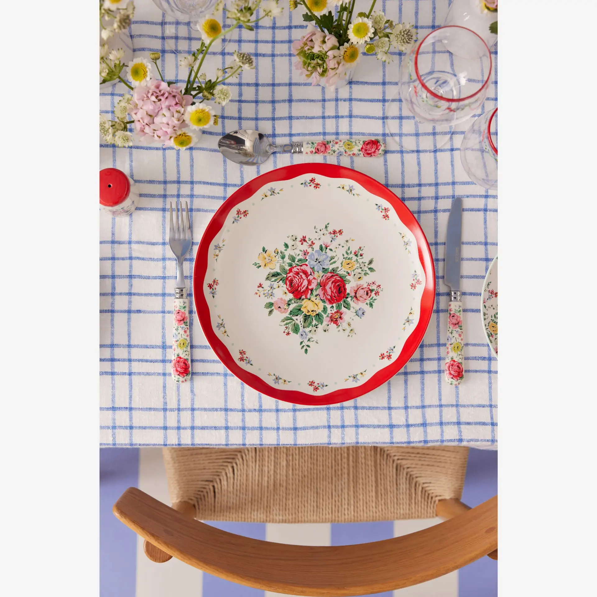 Kırmızı Porselen Yemek Tabağı 27 Cm Feels Like Home Collection by Cath Kidston
